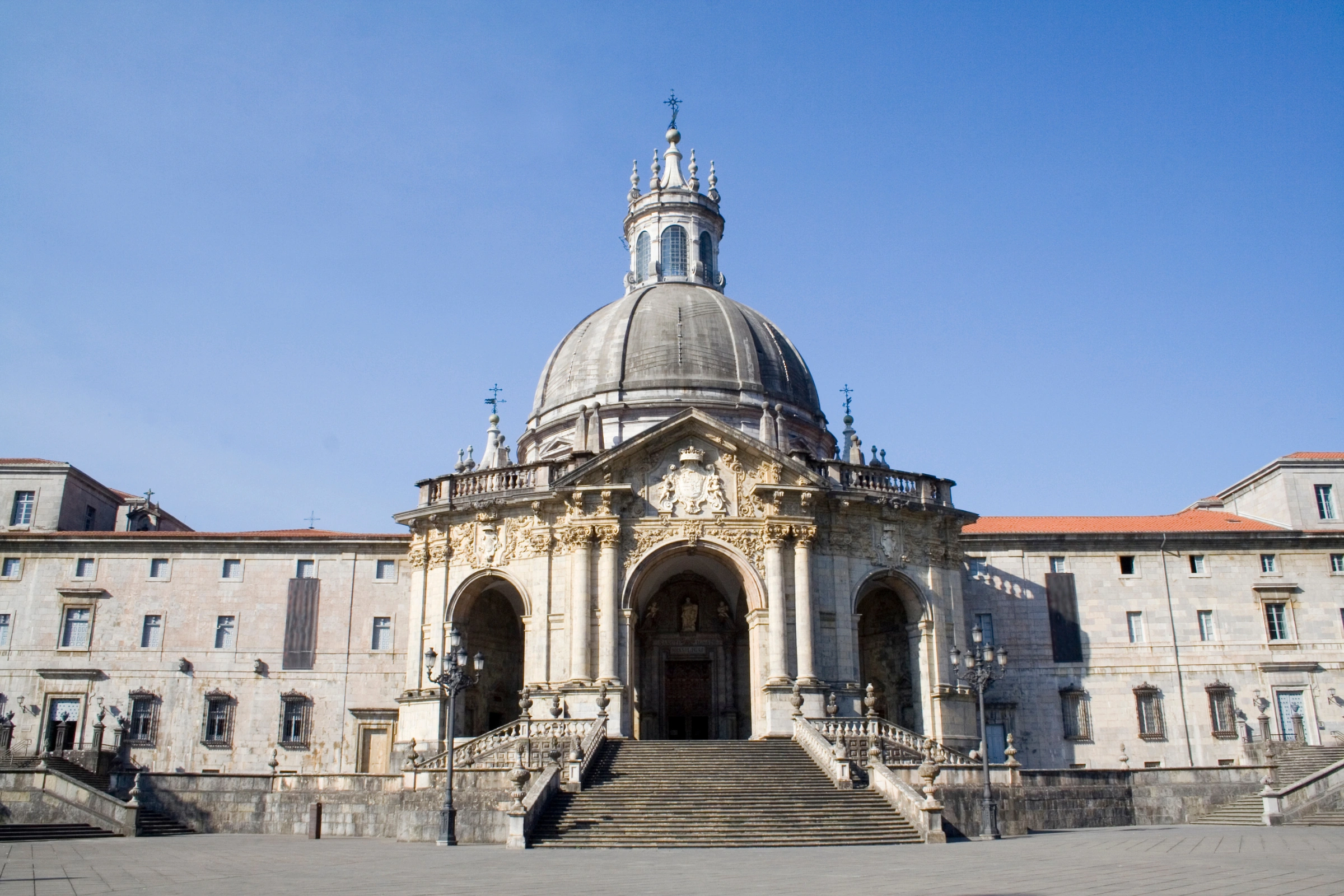 46_Loyola[1].webp